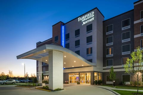 Fairfield by Marriott Inn & Suites Chicago Schaumburg Hotel in Schaumburg