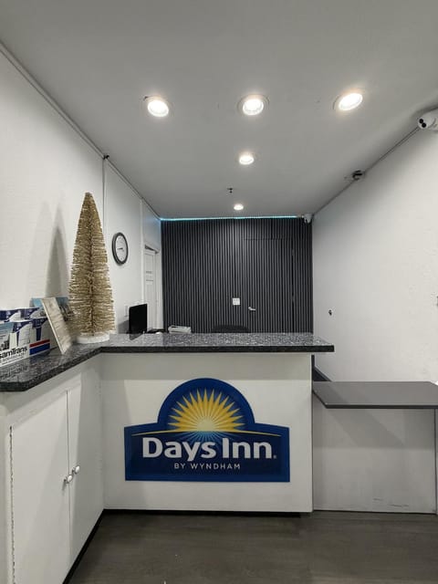 Days Inn by Wyndham San Francisco S/Oyster Point Airport Hotel in South San Francisco