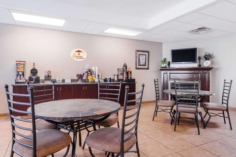 Super 8 By Wyndham Rainsville Hotel in Alabama