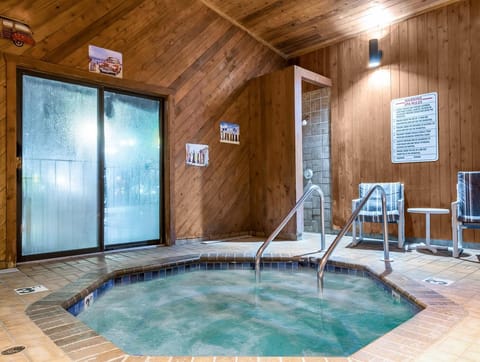 Days Inn by Wyndham Black River Falls Hotel in Black River Falls