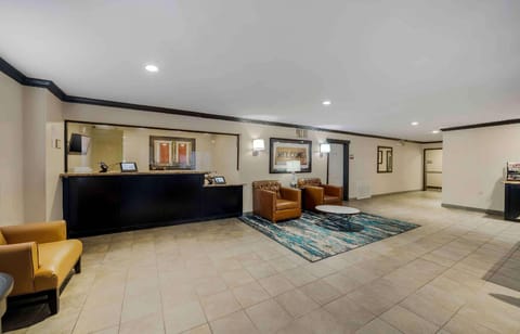 Extended Stay America Suites - Oklahoma City - Northwest Hotel in Warr Acres