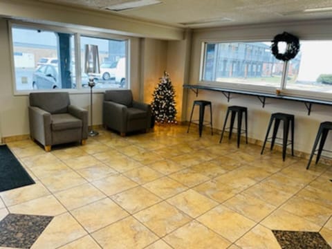 Days Inn & Suites by Wyndham Port Huron Hotel in Port Huron