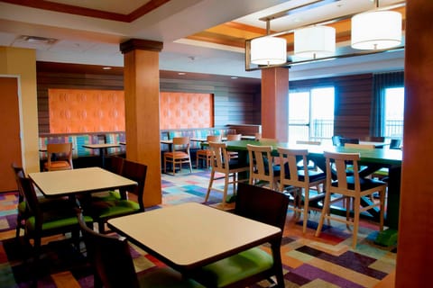 Fairfield by Marriott Inn & Suites Ames Hotel in Ames