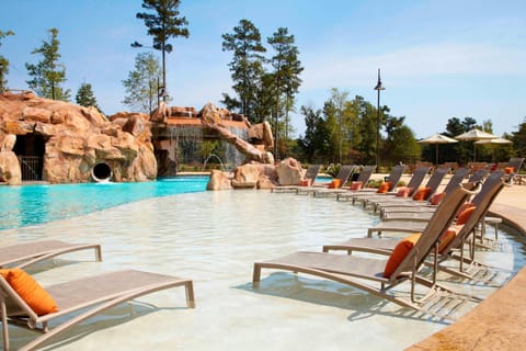 Auburn Marriott Opelika Resort & Spa at Grand National Hotel in Opelika