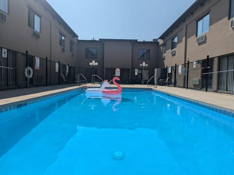 Sagebrush Inn & Suites Hotel in Ranchos De Taos