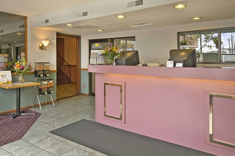 Quality Inn St. Paul-Minneapolis-Midway Hotel in Saint Paul