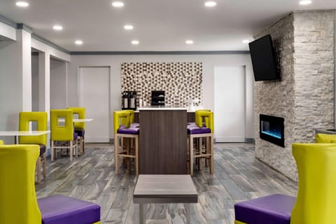 La Quinta Inn Birmingham - Inverness Hotel in Vestavia Hills