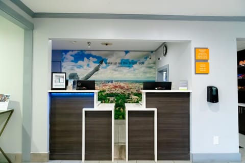 La Quinta Inn Birmingham - Inverness Hotel in Vestavia Hills