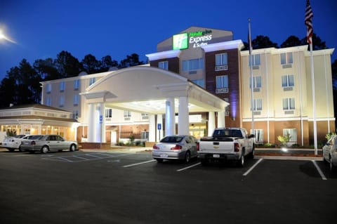 Holiday Inn Express Hotel & Suites Bainbridge By IHG Hotel in Georgia
