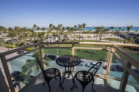 The Fritz Hotel Hotel in Flamingo Lummus