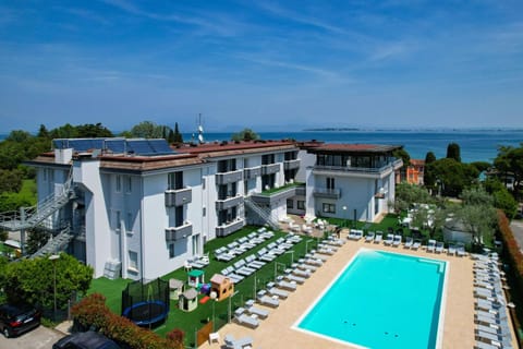 Hotel Oliveto Hotel in Desenzano del Garda