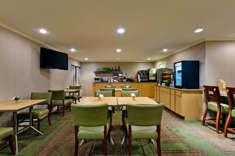 La Quinta Inn by Wyndham Chicago Willowbrook Hotel in Willowbrook