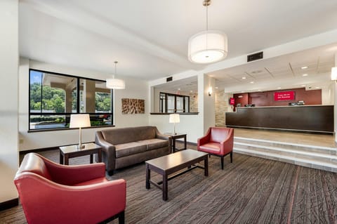 Red Roof Inn Birmingham South Hotel in Vestavia Hills