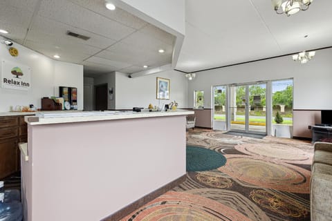 Relax inn by OYO Greeneville Near Hwy US-321 Motel in Greeneville