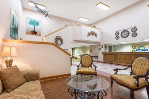 Clarion Pointe Vidalia - Lyons West Hotel in South Carolina