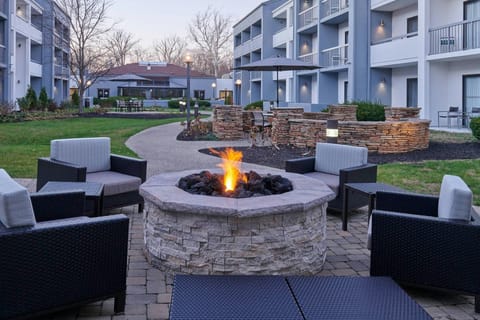 Courtyard by Marriott Indianapolis Castleton Hotel in Castleton