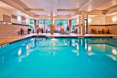 Courtyard by Marriott Tampa Brandon Hotel in Brandon