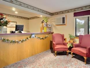 Super 8 By Wyndham Milbank Sd Hotel in South Dakota