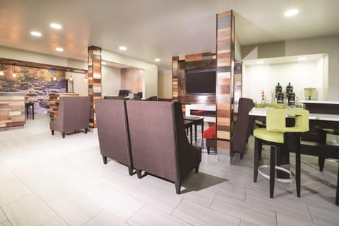 La Quinta Inn by Wyndham Calhoun South I-75 Hotel in Calhoun