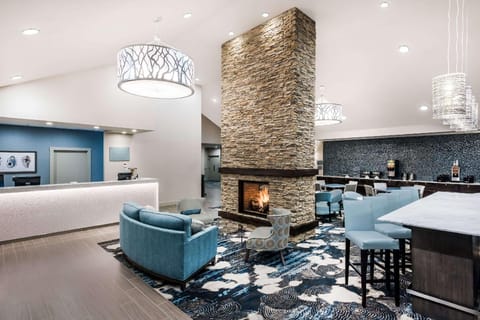 Howard Johnson by Wyndham Middletown Newport Area Hotel in Newport