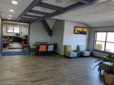 Baymont By Wyndham Cookeville Hotel in Cookeville