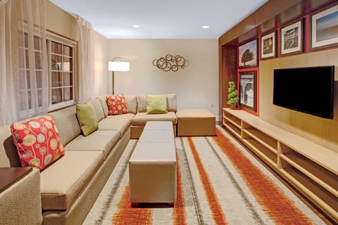 MainStay Suites Northbrook Wheeling Hotel in Wheeling