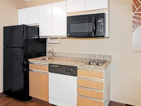 MainStay Suites Northbrook Wheeling Hotel in Wheeling