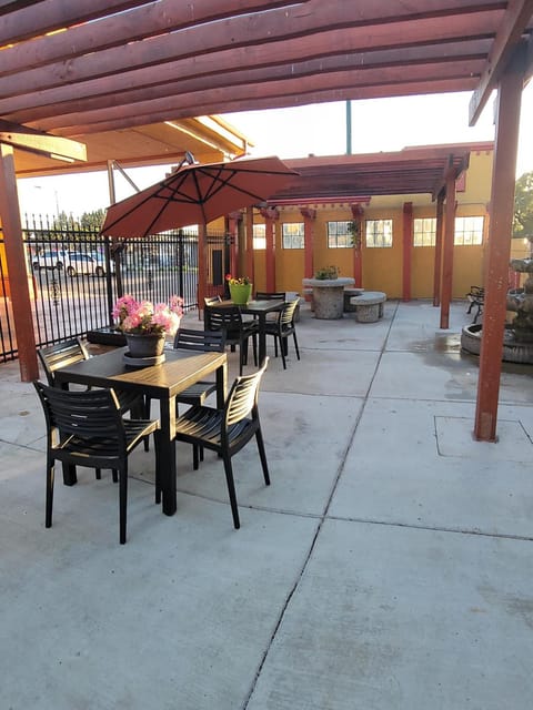 Mission Inn and Suites - Hayward Hotel in Hayward