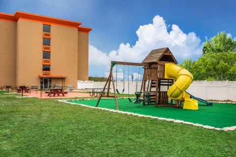 Howard Johnson by Wyndham Lexington Hotel in Rockbridge County