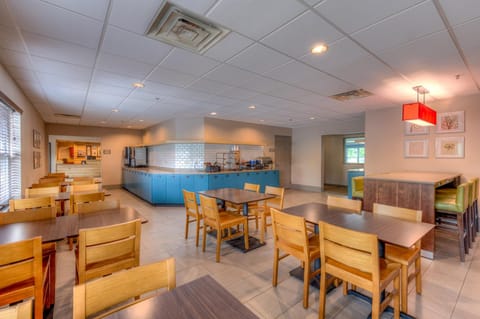 Country Inn & Suites by Radisson, Crystal Lake, IL Hotel in Crystal Lake