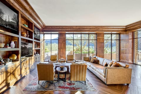 The Ritz-Carlton, Dove Mountain Hotel in Marana