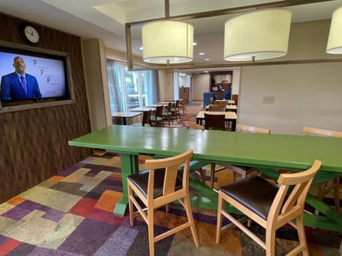 Baymont by Wyndham Dayton North Hotel in Vandalia