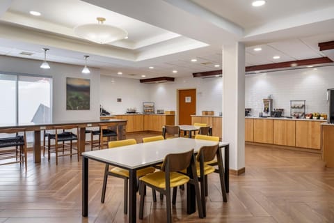 Fairfield by Marriott Inn & Suites Cherokee Hotel in Cherokee