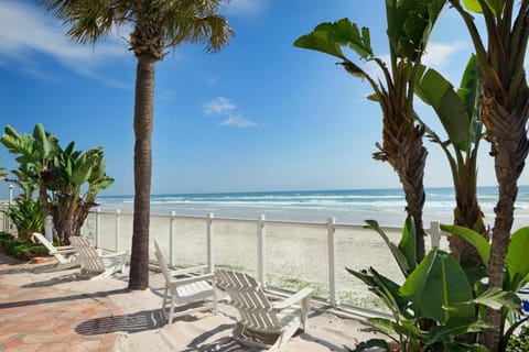 Days Inn by Wyndham Daytona Oceanfront Hotel in Daytona Beach Shores