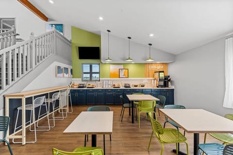 Spark by Hilton Cedar Falls Hotel in Cedar Falls