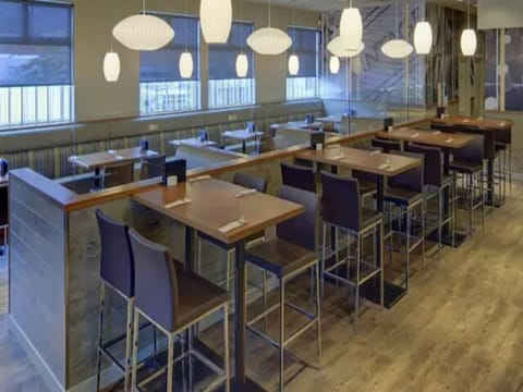 Accent Inns Victoria Hotel in Victoria