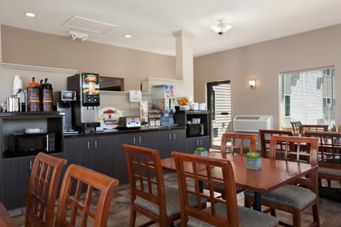 Super 8 By Wyndham Pocatello Hotel in Pocatello