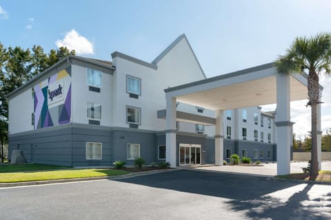 Spark by Hilton Savannah South I-95 Hotel in Savannah