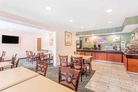 Baymont by Wyndham Lithia Springs Atlanta Hotel in Lithia Springs