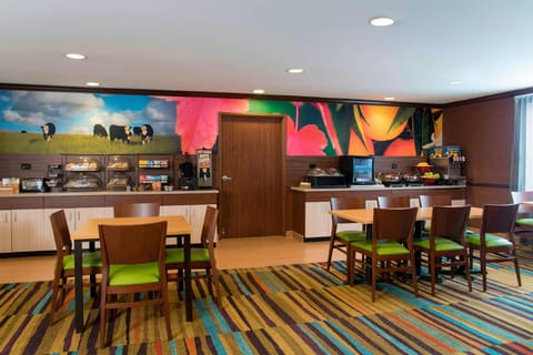 Fairfield by Marriott Inn & Suites Chicago St. Charles Hotel in Saint Charles