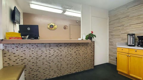 Magnuson Hotel Sierra Vista Motel in Sierra Vista