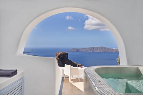 Astra Suites Hotel in Santorini