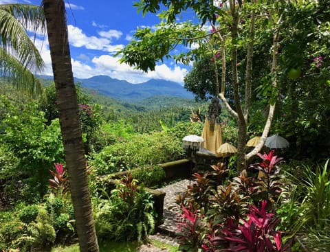 Gunung Paradis Retreat Resort in Bali
