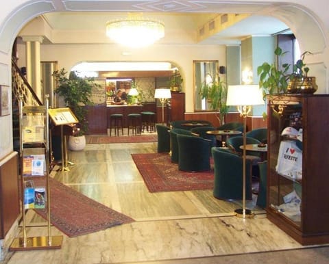 Bar/lounge