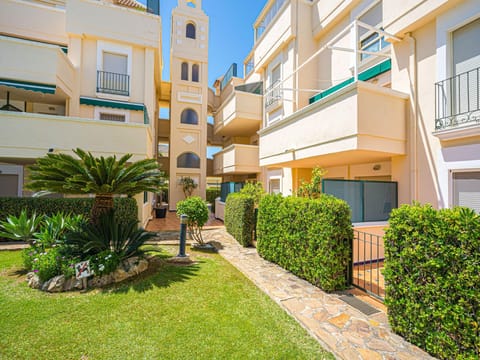 Denia Beachside Apartment Resort in Marina Alta