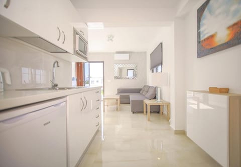 Apartamentos Club Atlantico Apartment hotel in Puerto del Carmen