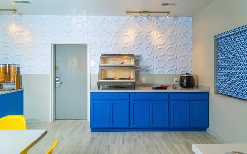 Studio Z, an Ascend Collection Hotel Hotel in Saint Robert