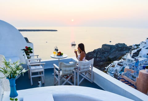 SANTORINI PARADISE CAVE HOUSES Hotel in Oia