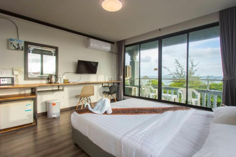 Amenity (Guest room)