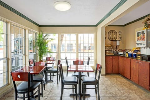 Days Inn by Wyndham Albuquerque Downtown Hotel in Albuquerque